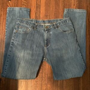 Men’s Dearborn Medium Wash Denim Jeans * 36 X 30